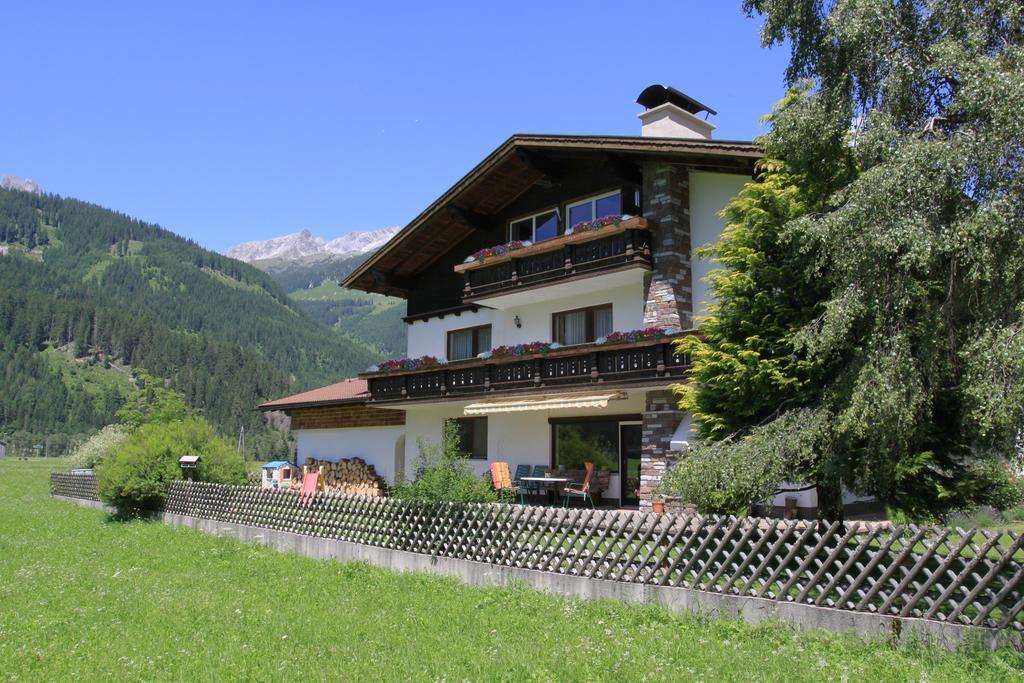 Appartement De Luxe - 140M² Elbigenalp Rum bild